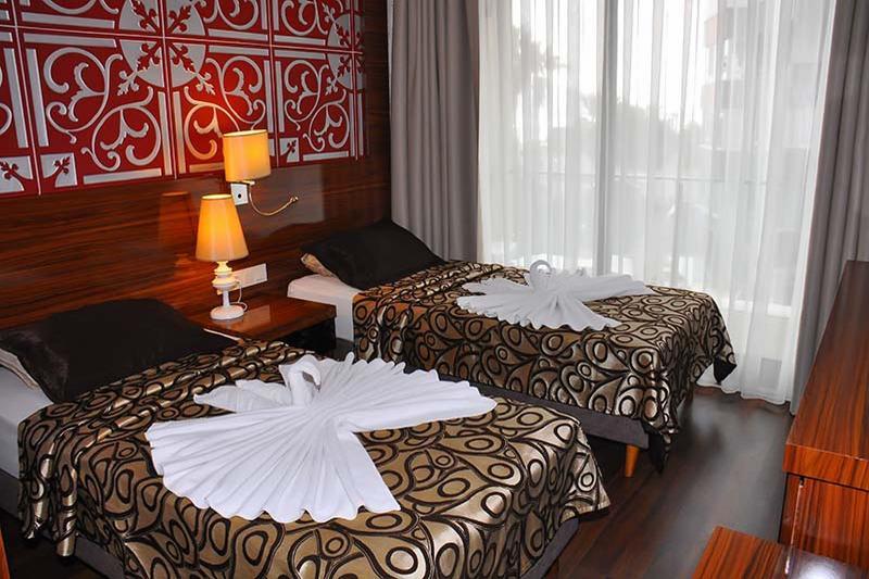 Bayar Garden Beach Hotel 阿拉尼亚 外观 照片