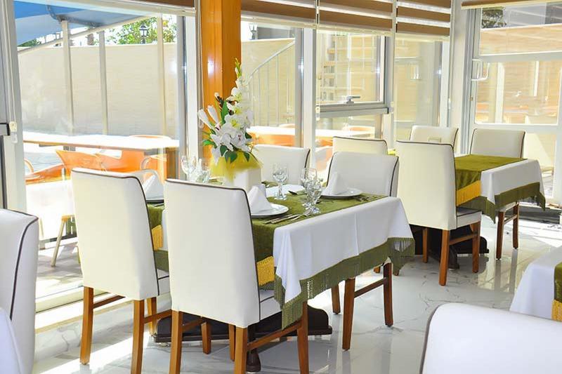Bayar Garden Beach Hotel 阿拉尼亚 外观 照片